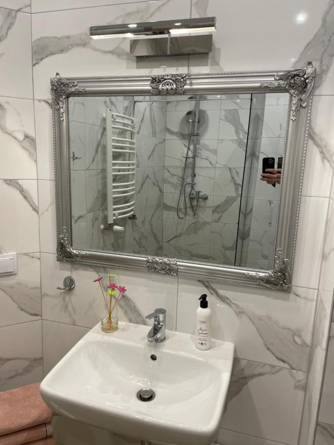 Komfort Apartament Nałęczów المظهر الخارجي الصورة